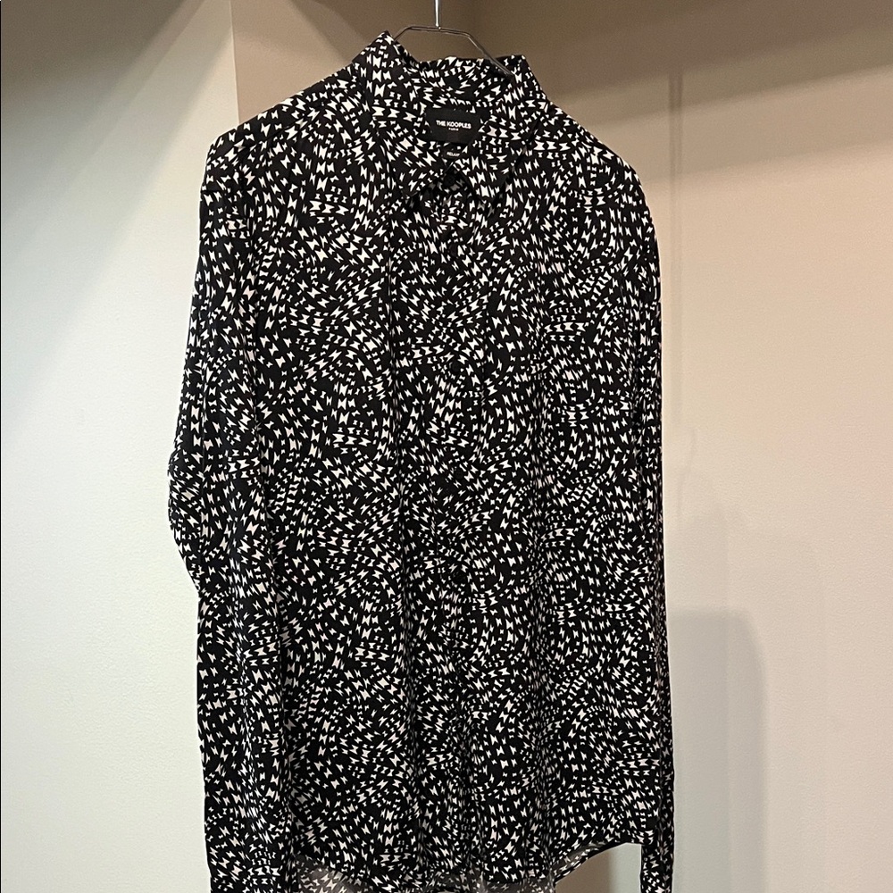 THE KOOPLES Black and White Patterned Shirt
